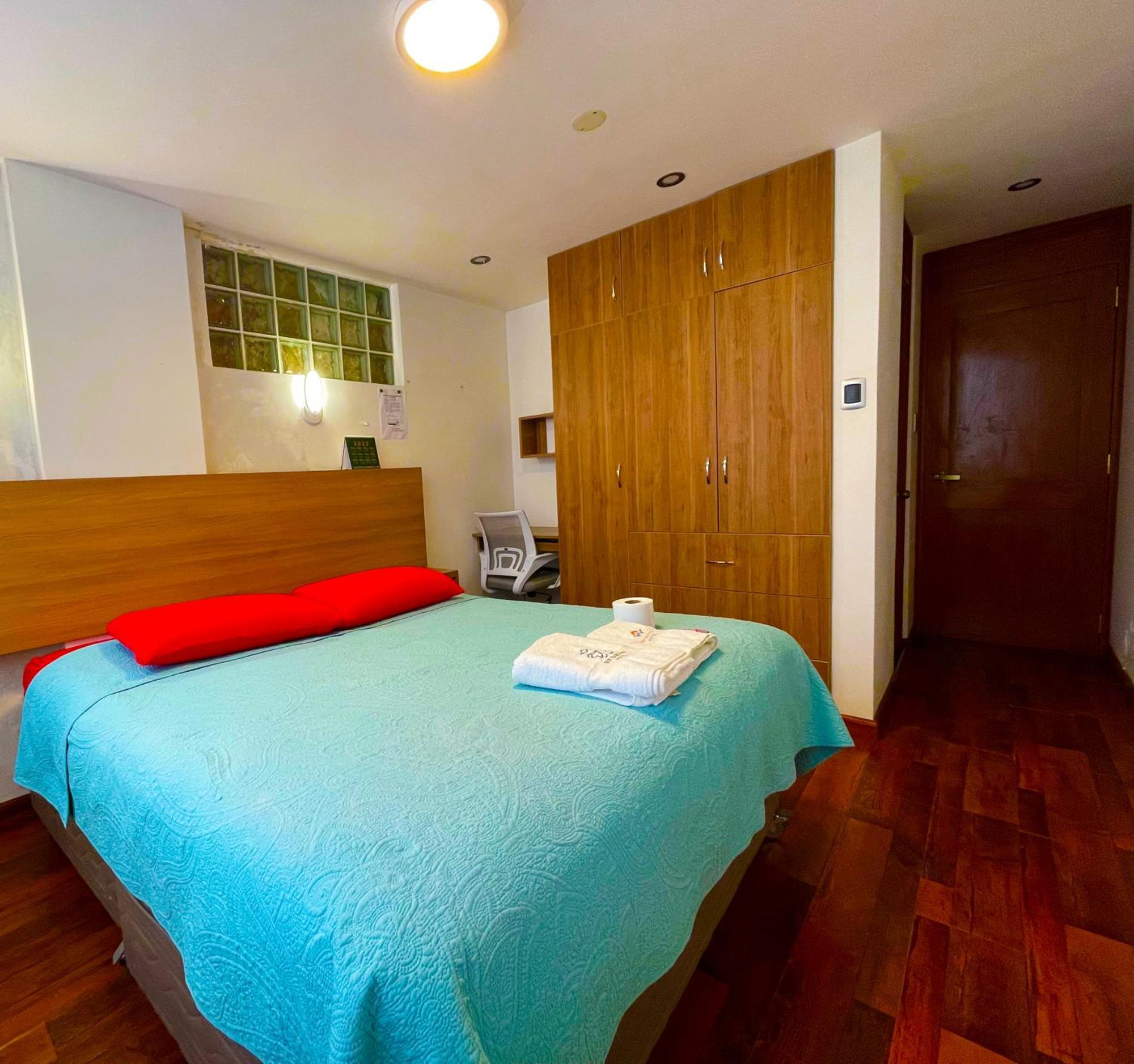 Hotel Don Bartolo Espinar Bagian luar foto